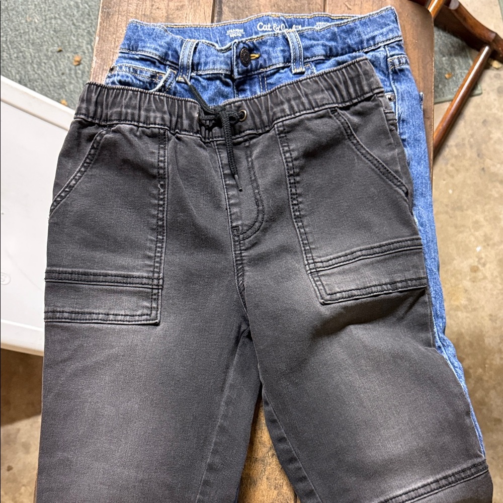 Cat & Jack Kids' Black and Blue Jeans